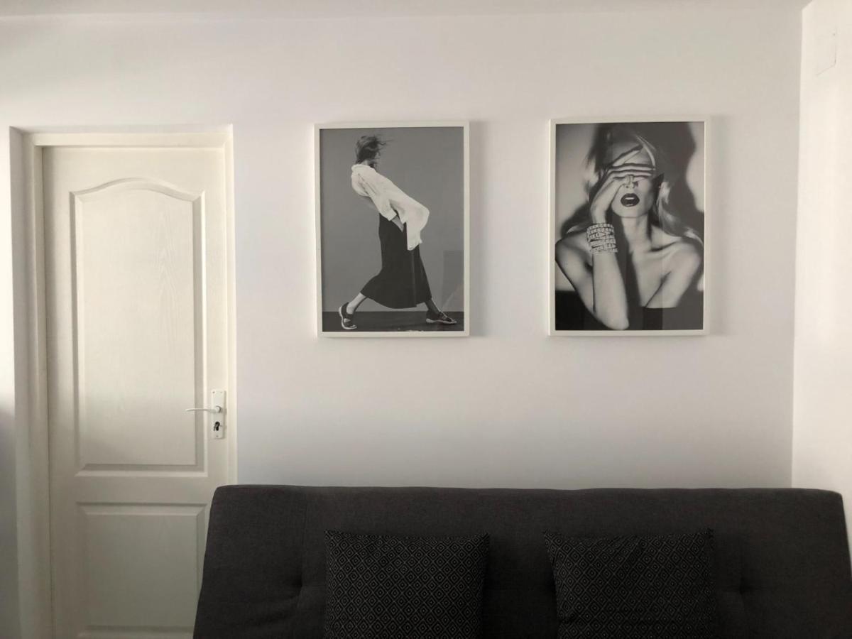 Staycity Modern Apartment 부쿠레슈티 외부 사진